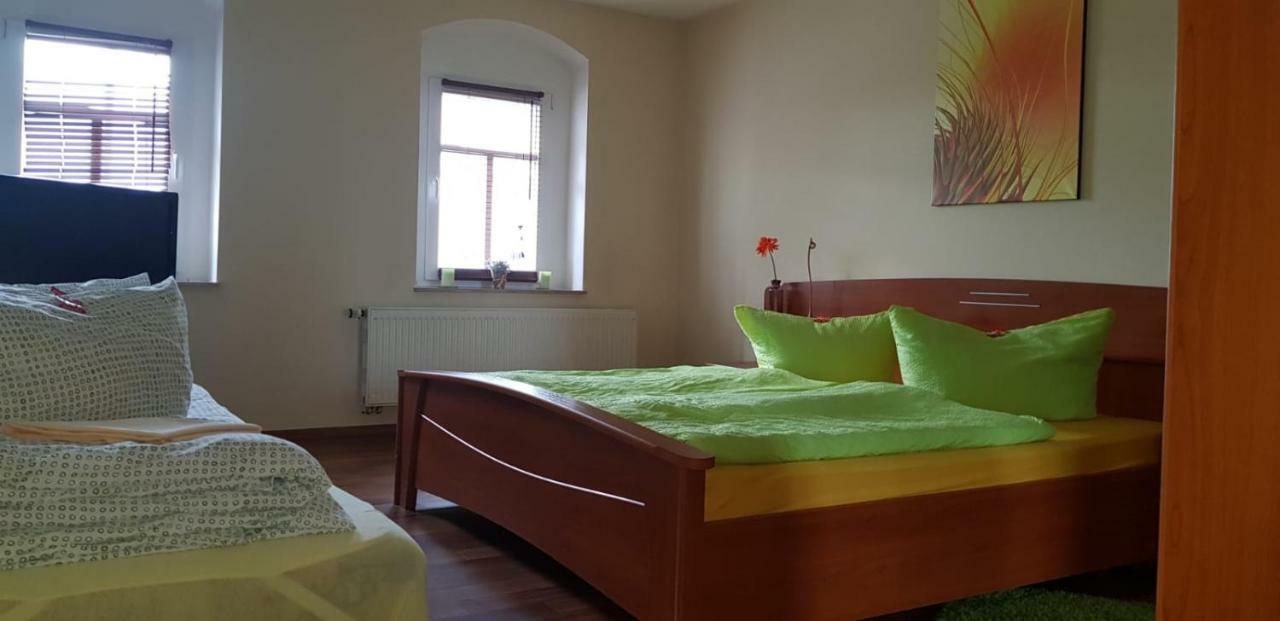 Im Ballhaus Neuhilbersdorf Хемниц Экстерьер фото